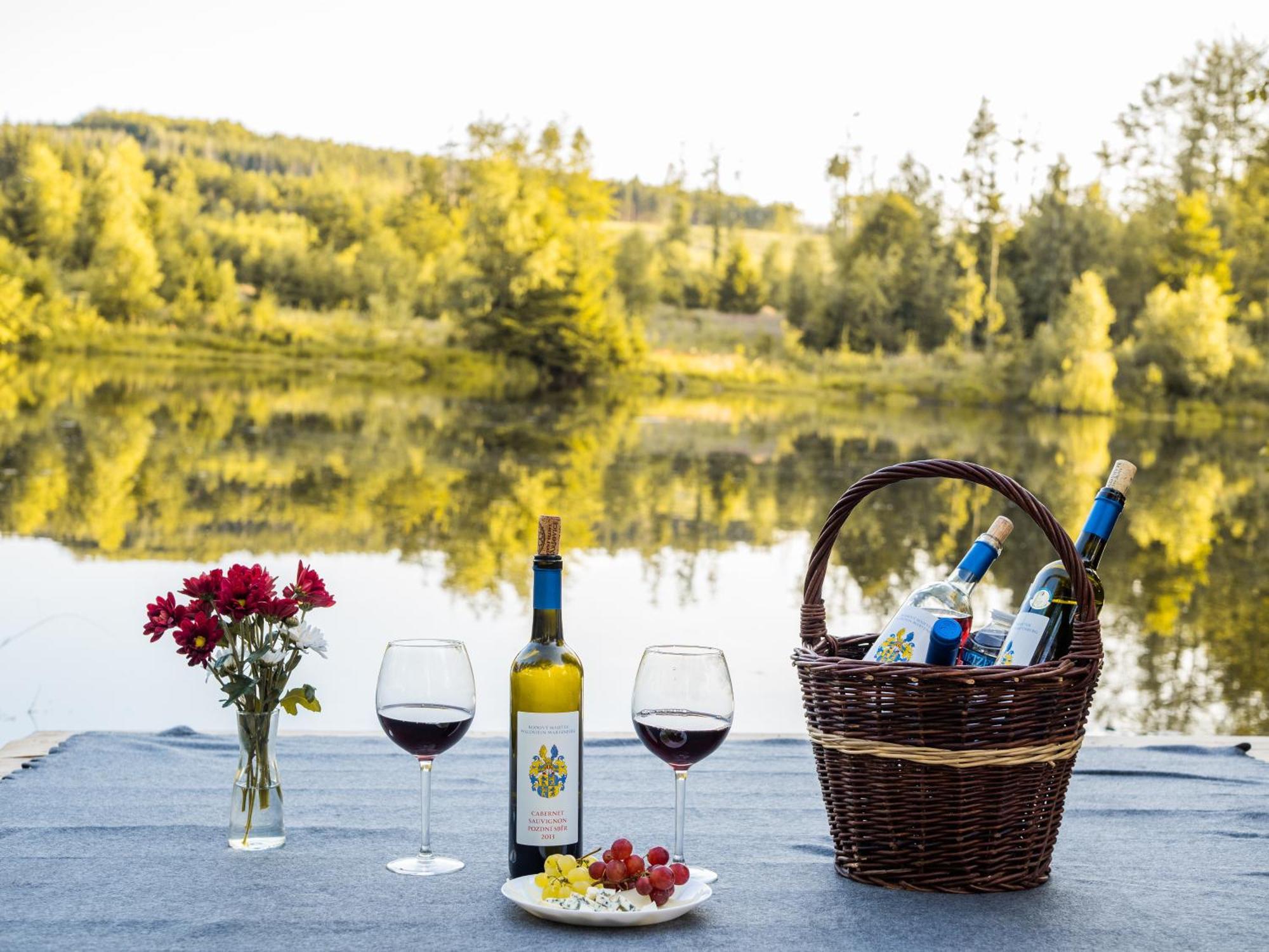 Svatoslav Zamecek Waldsteinovo Zatisi酒店 外观 照片